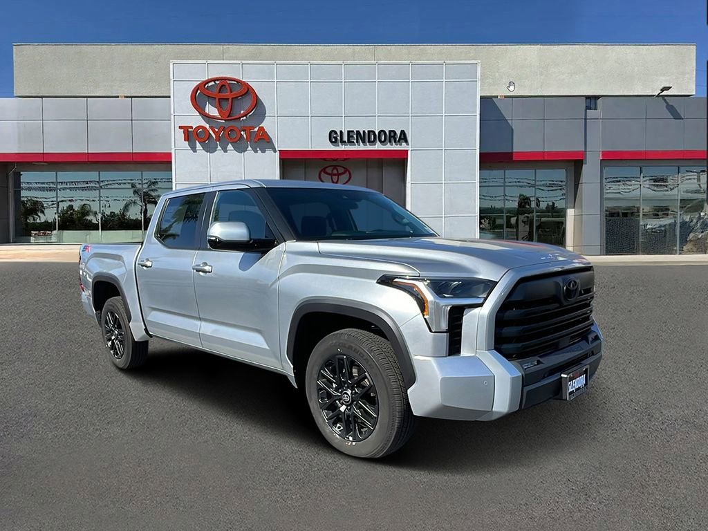 New 2026 Toyota Tundra SR5