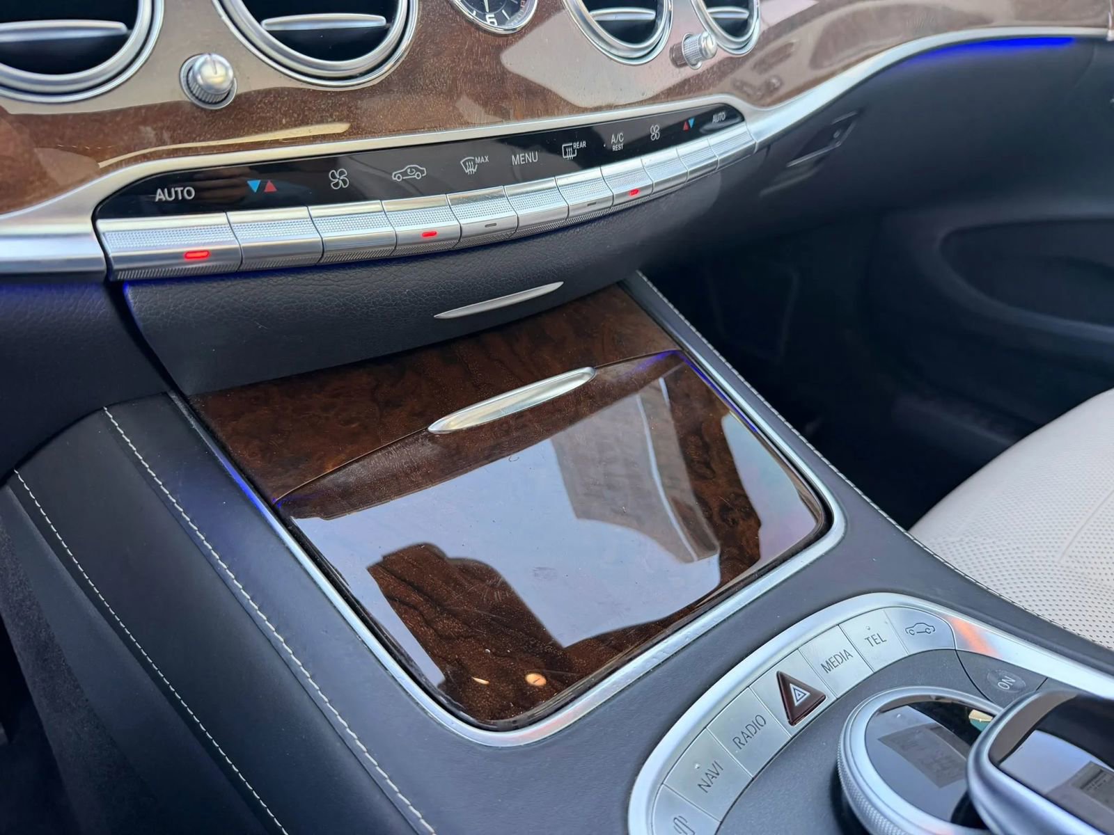 Used 2015 Mercedes-Benz S 550 Sedan image 21