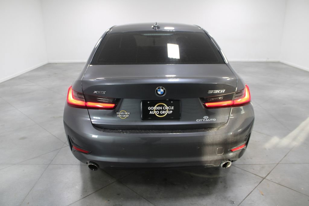 Used 2019 BMW 330i xDrive Sedan image 8