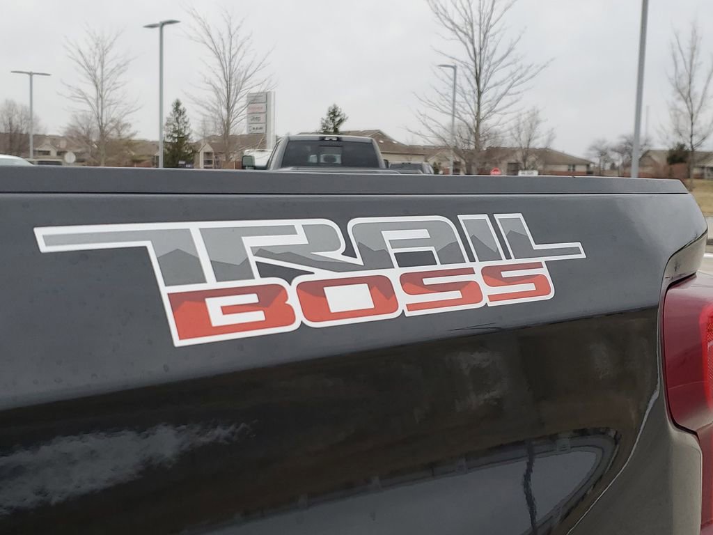 Used 2023 Chevrolet Silverado 1500 Custom Trail Boss image 9