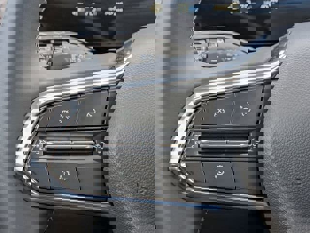 New 2026 Chevrolet Equinox LT w/ Convenience Package II image 18