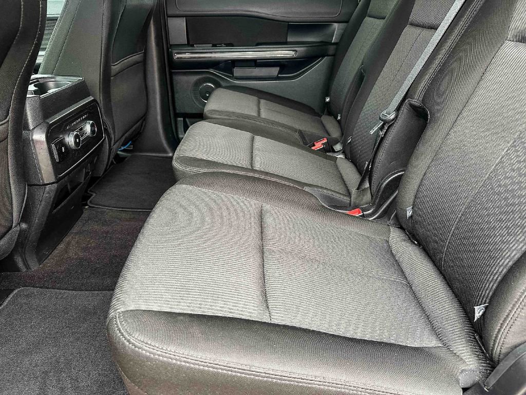 Used 2021 Ford Expedition Max XLT RWD image 17