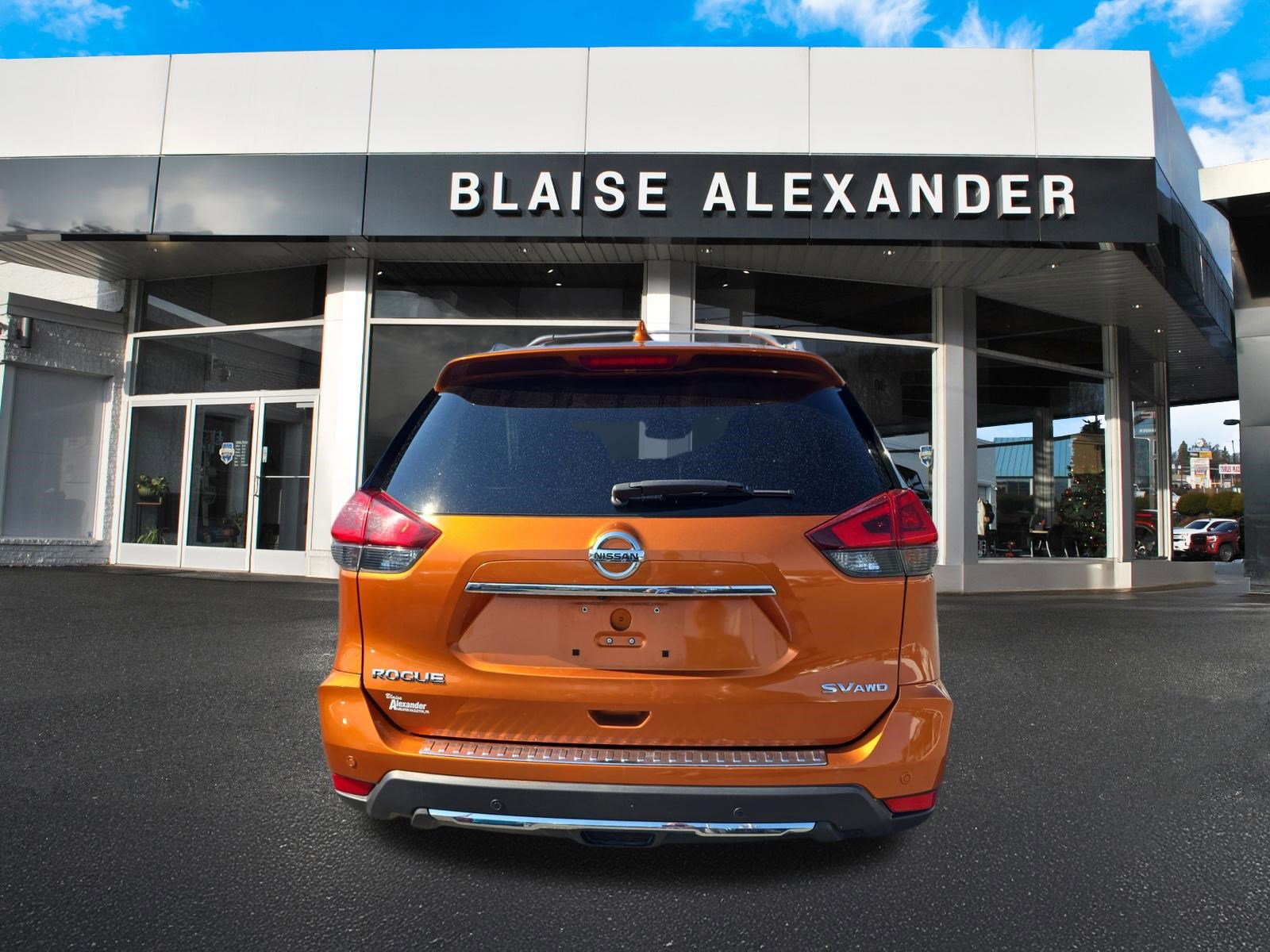 Used 2020 Nissan Rogue SV AWD/4WD image 4