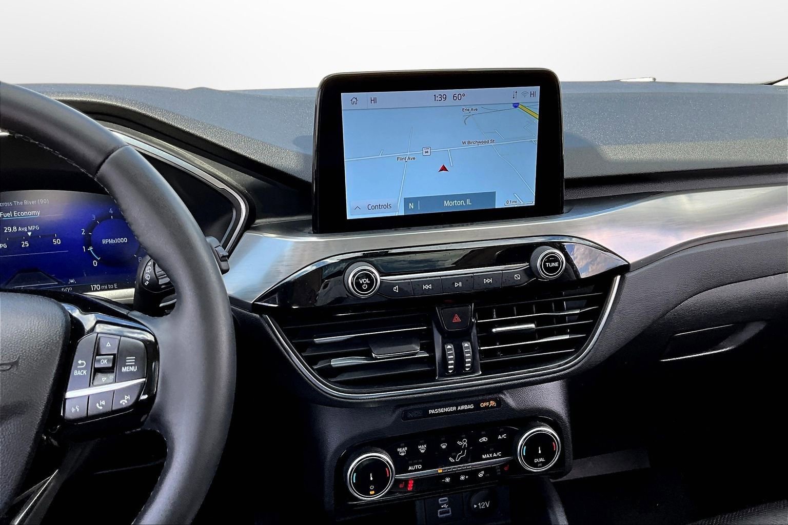 Used 2022 Ford Escape Titanium w/ Class II Trailer Tow Package image 6