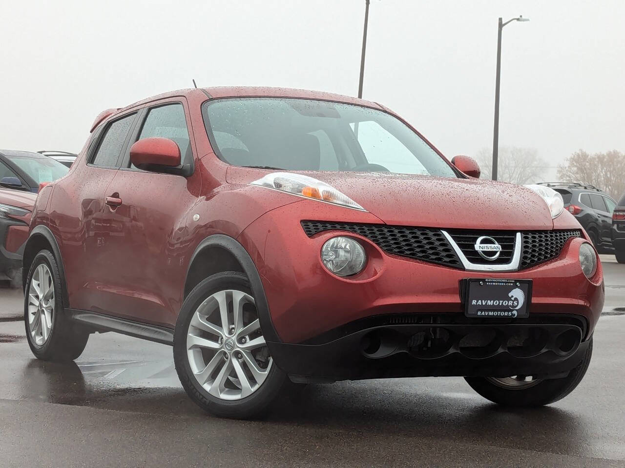 Used 2013 Nissan Juke SV image 30