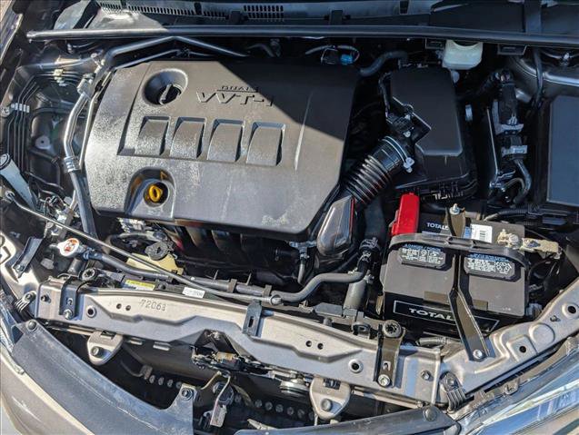 Used 2018 Toyota Corolla LE image 19