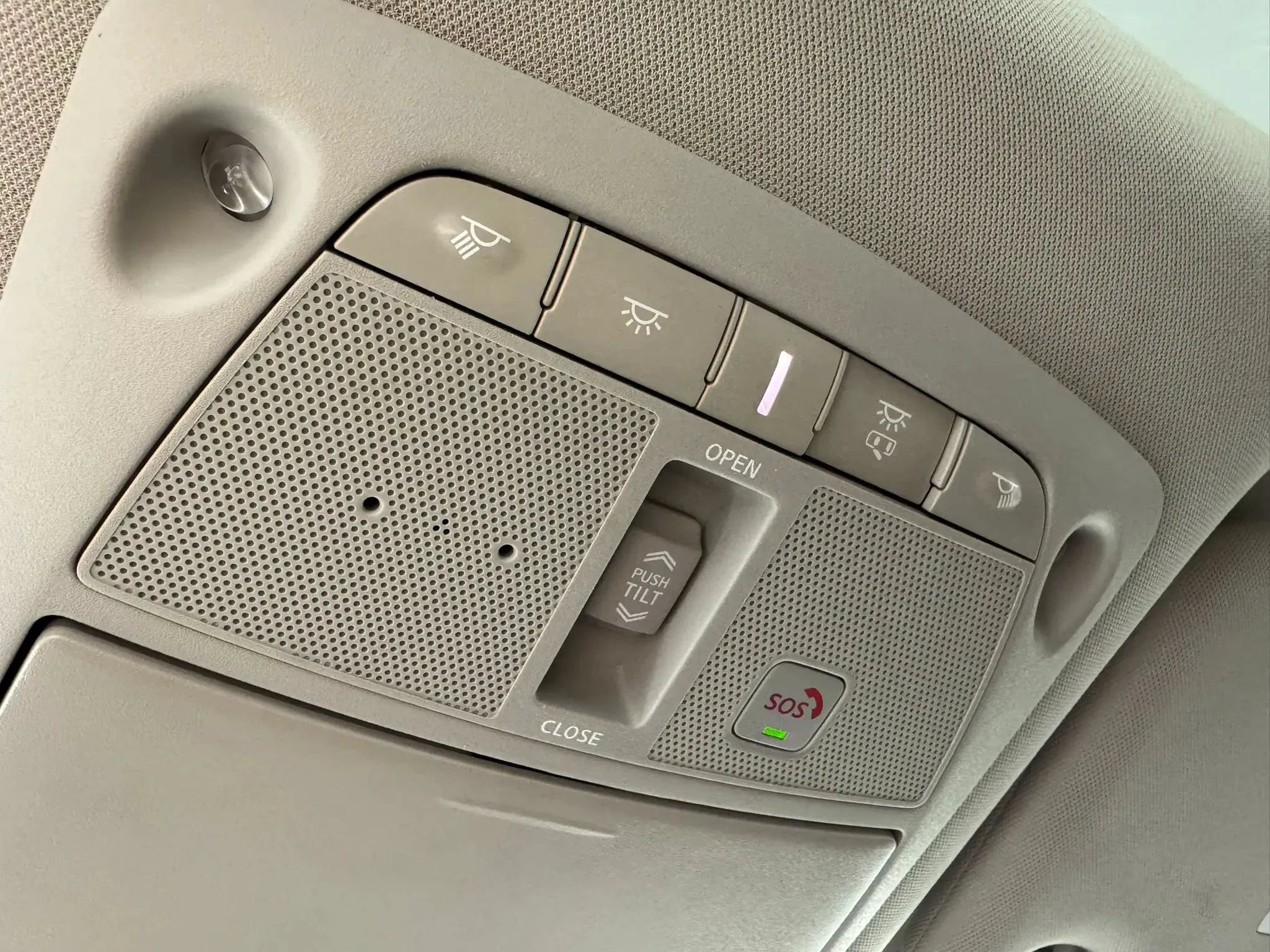 Used 2022 Nissan Maxima Platinum w/ Sport Mat Group FWD image 24