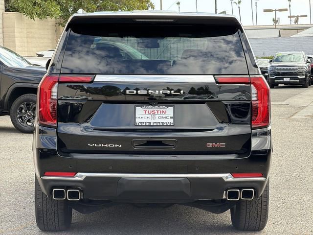 Used 2025 GMC Yukon XL Denali AWD/4WD image 5