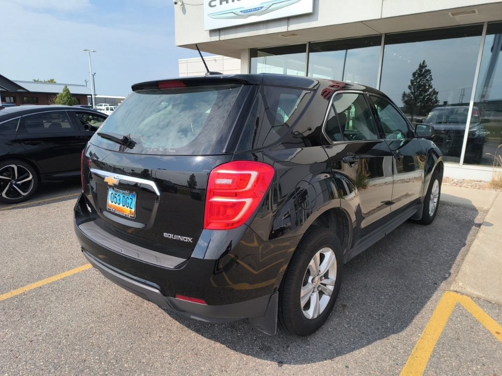 Used 2016 Chevrolet Equinox LS FWD image 7