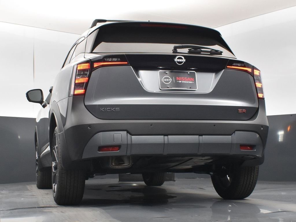 New 2026 Nissan Kicks SR w/ Illumination Package image 42