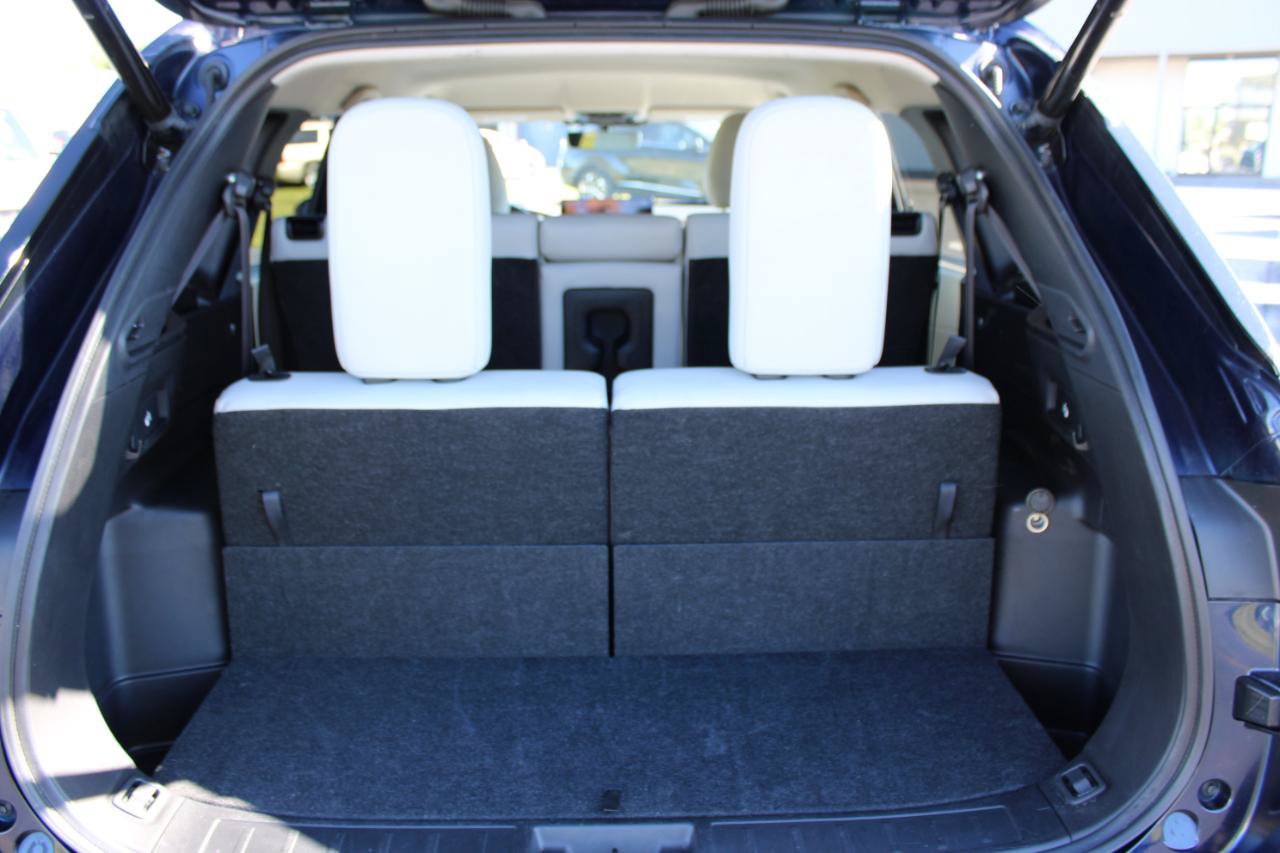 Used 2025 Mitsubishi Outlander SE FWD image 9