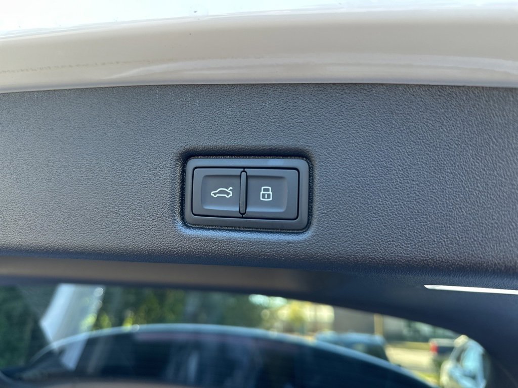 New 2025 Audi Q5 Premium Plus image 29