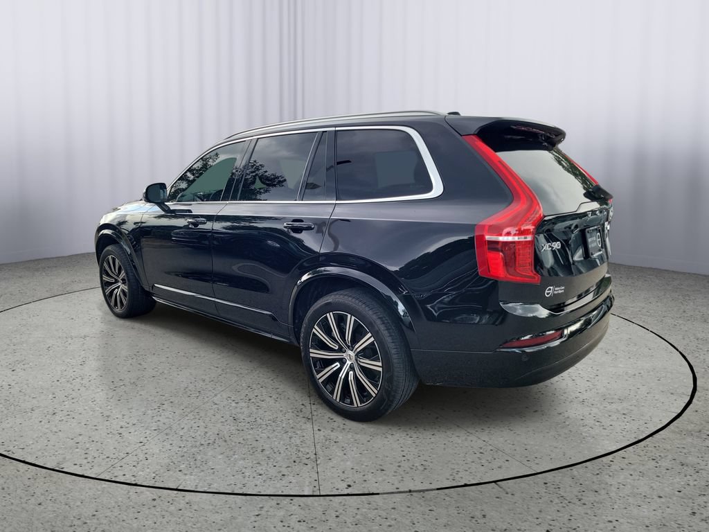Used 2023 Volvo XC90 B5 Core AWD/4WD image 4