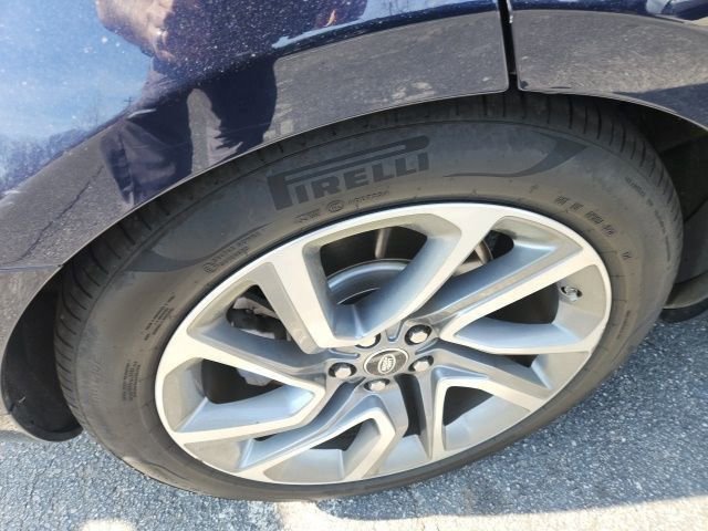 Used 2019 Land Rover Range Rover Sport HSE image 6