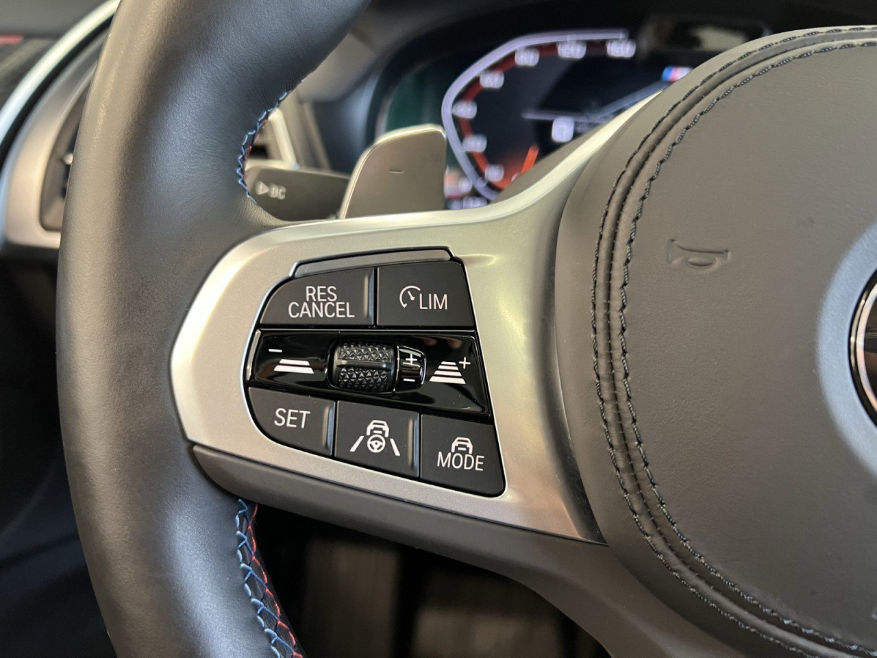 Used 2023 BMW X3 M40i image 15