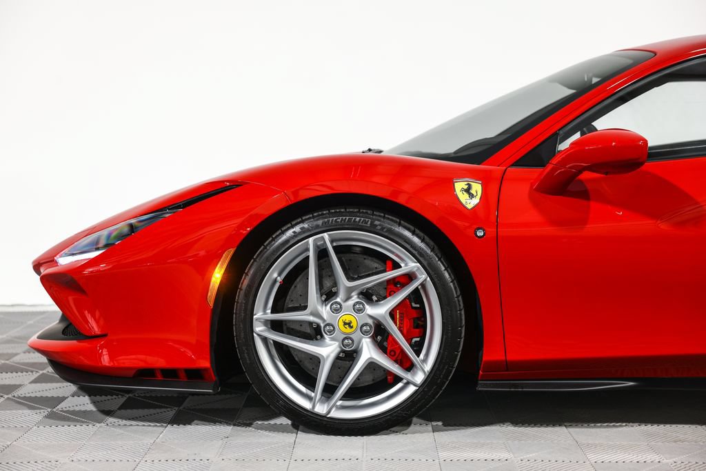 Used 2020 Ferrari F8 Tributo RWD image 15