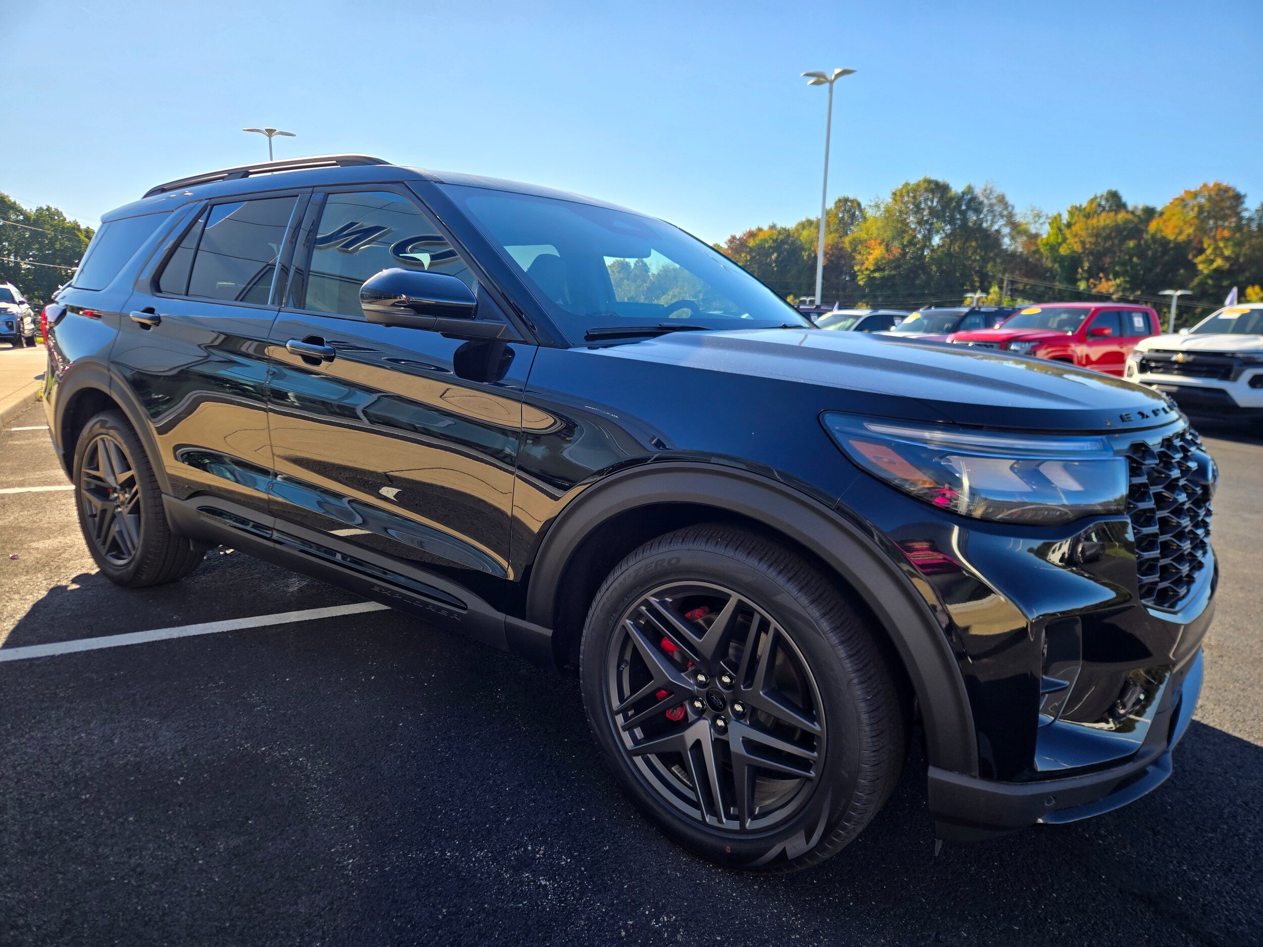 New 2026 Ford Explorer ST w/ Sun And Sound Package AWD/4WD image 3