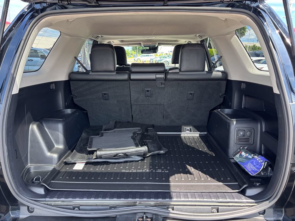 Used 2021 Toyota 4Runner SR5 Premium w/ Moonroof Package AWD/4WD image 47