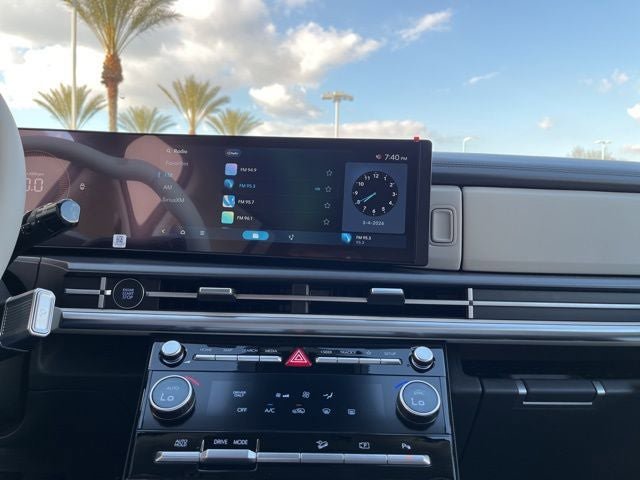 New 2026 Hyundai Santa Fe SE image 11