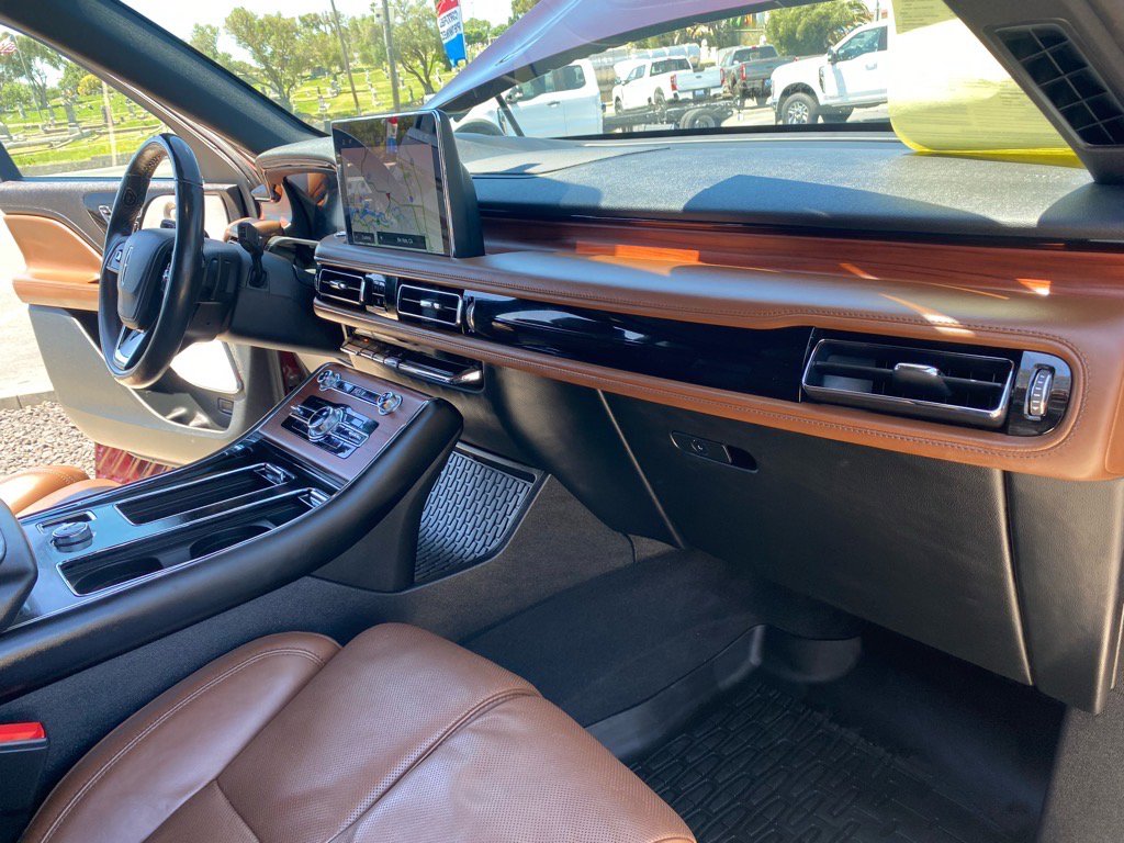 Used 2022 Lincoln Aviator Reserve w/ Equipment Group 201A image 39