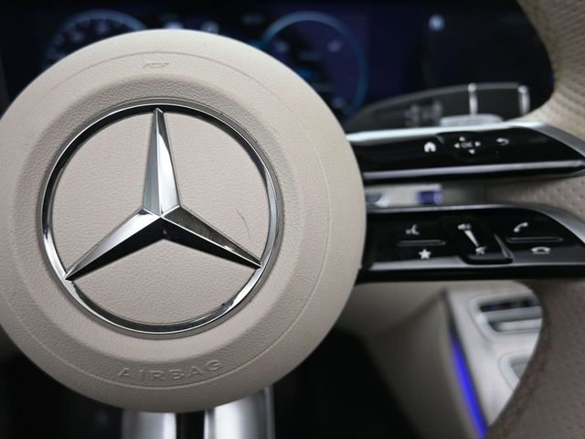 Used 2023 Mercedes-Benz E 450 4MATIC Cabriolet image 14