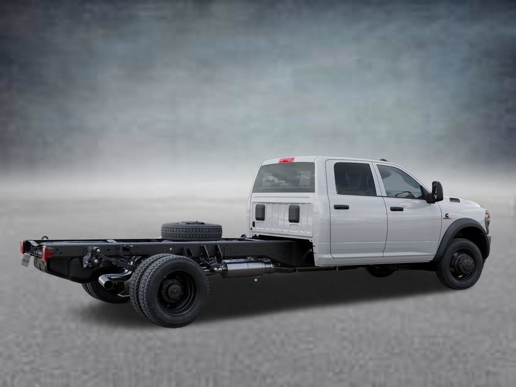 New 2026 RAM 5500 Tradesman AWD/4WD image 4