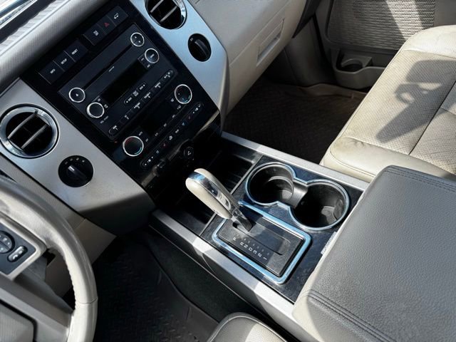 Used 2013 Ford Expedition Limited AWD/4WD image 16