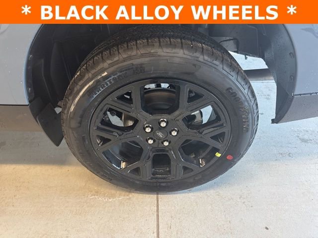 New 2025 Ford Maverick XLT w/ Black Appearance Package image 30
