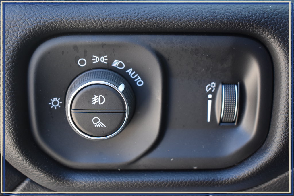 Used 2026 RAM 2500 Big Horn AWD/4WD image 27