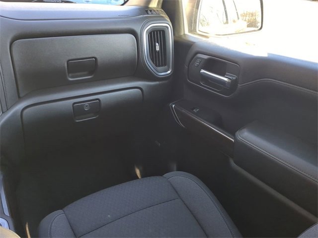 Used 2022 Chevrolet Silverado 1500 LT Trail Boss w/ Convenience Package II image 15