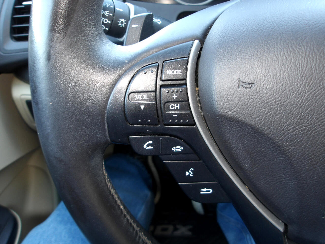 Used 2013 Acura RDX AWD image 16