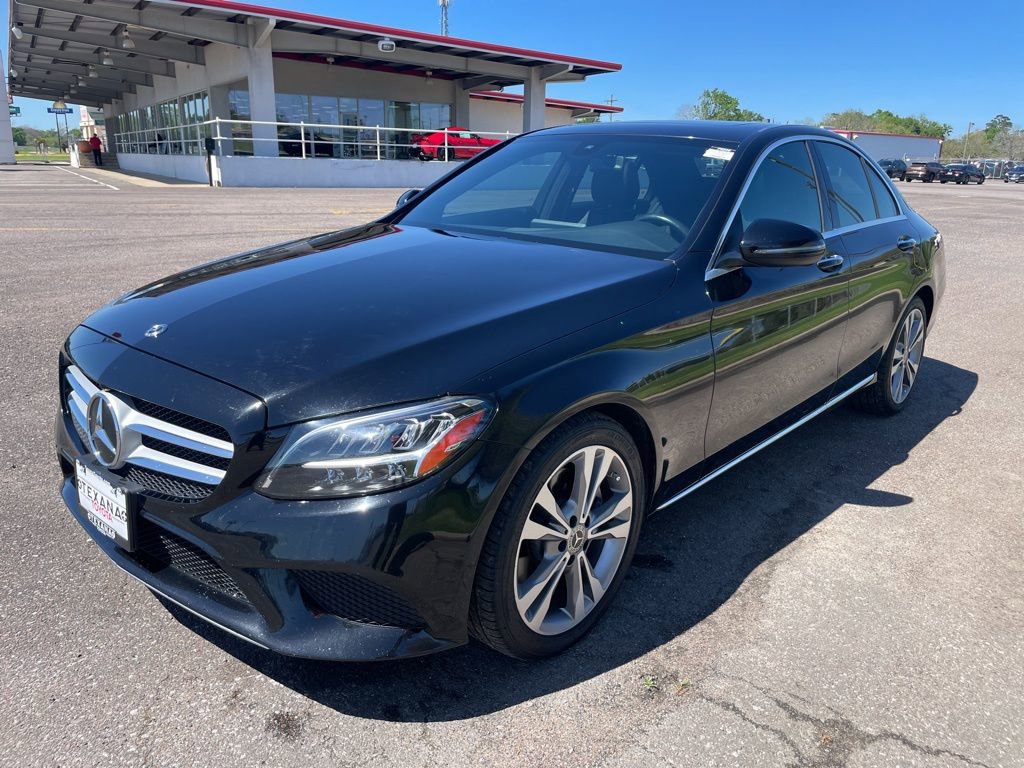 Used 2020 Mercedes-Benz C 300 Sedan image 4