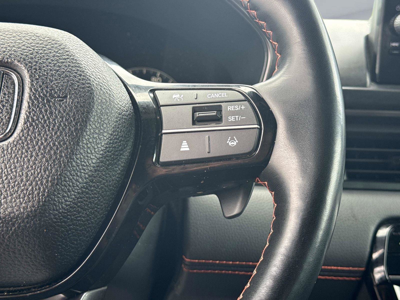 Certified 2023 Honda Pilot TrailSport image 31