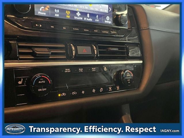 Used 2025 Nissan Pathfinder SL image 30