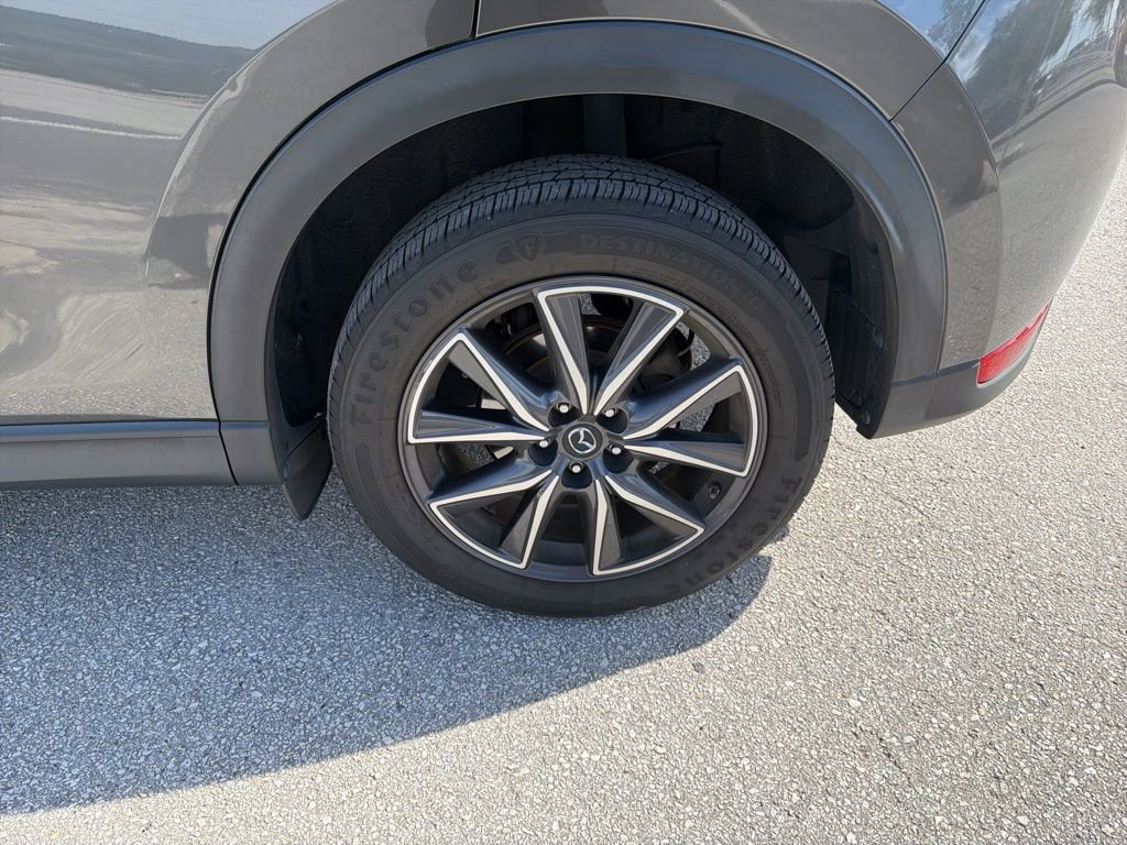 Used 2017 MAZDA CX-5 Grand Touring w/ Premium Package image 9