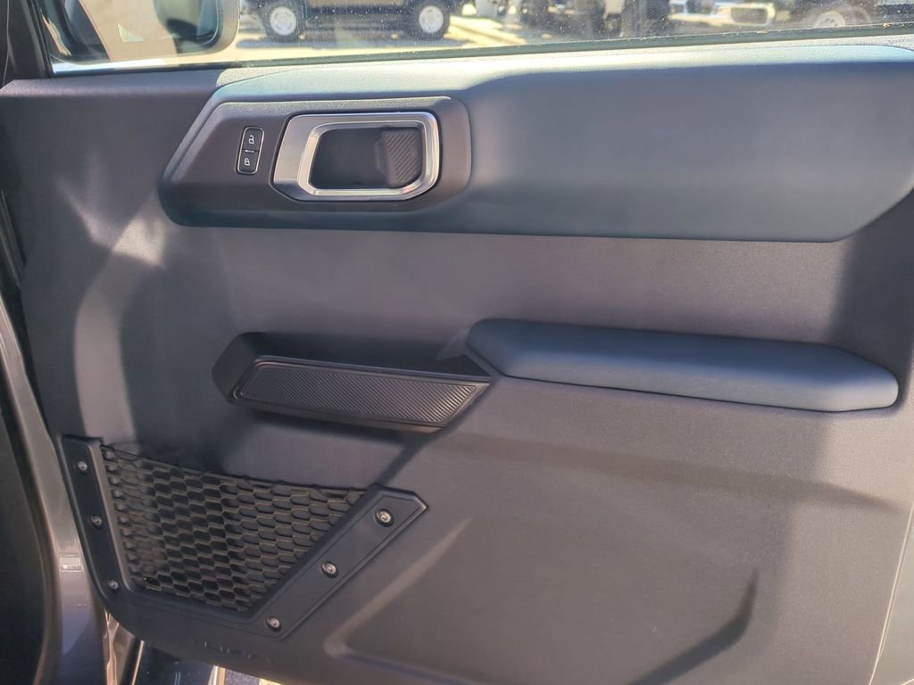 Used 2024 Ford Bronco Outer Banks AWD/4WD image 26