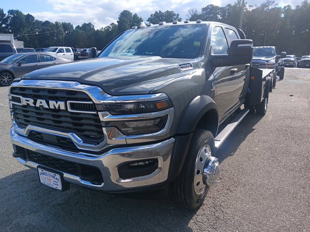 New 2027 RAM 4500 Tradesman w/ Chrome Appearance Group AWD/4WD image 9