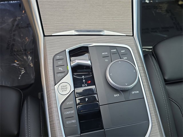 Used 2025 BMW 330i Sedan image 21
