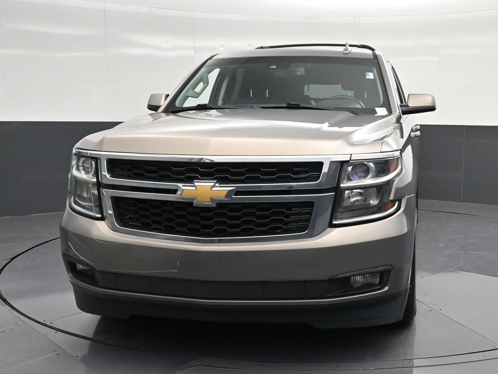 Used 2017 Chevrolet Suburban LT w/ Max Trailering Package RWD image 6