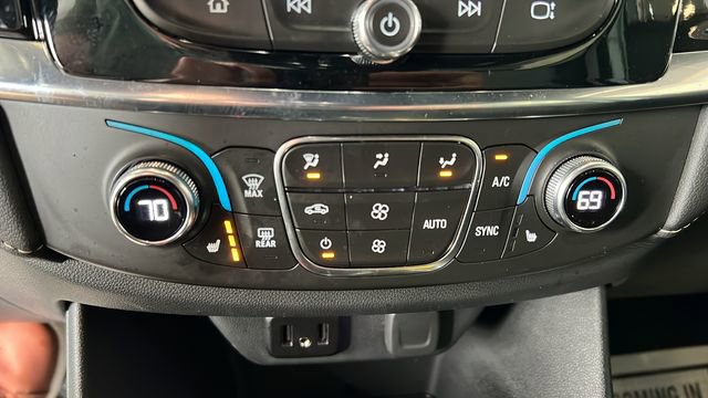 Used 2023 Chevrolet Traverse LT w/ LPO, Floor Liner Package image 15