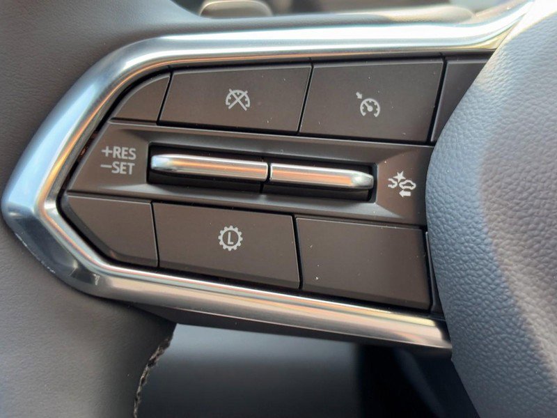 New 2026 Chevrolet Equinox LT w/ Safety and Technology Package FWD image 12