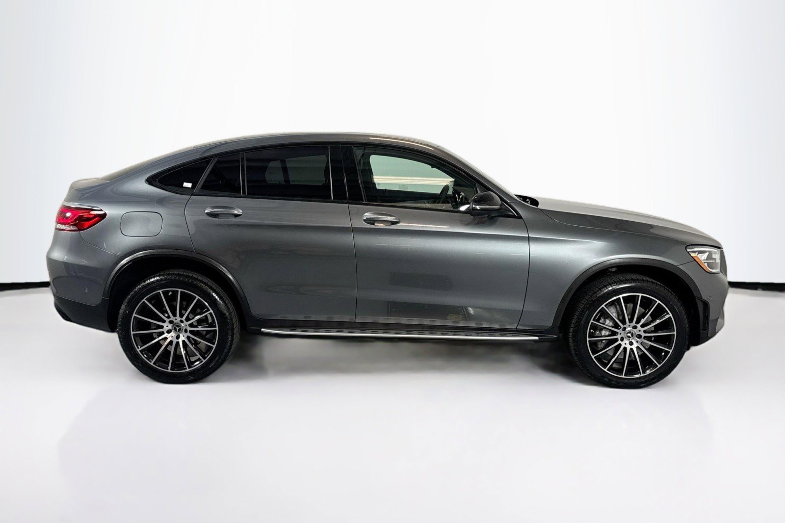 Certified 2022 Mercedes-Benz GLC 300 4MATIC Coupe image 4