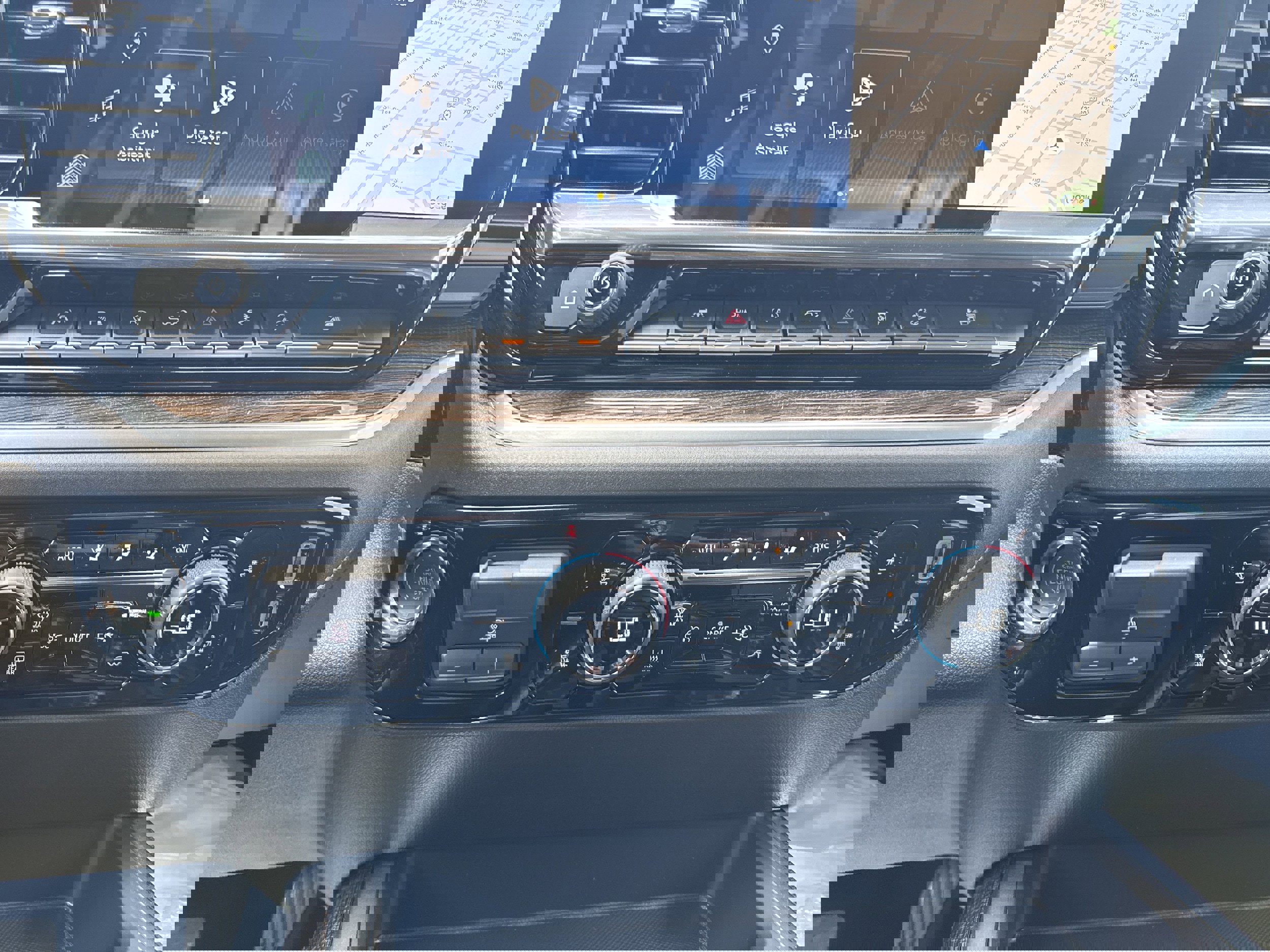 New 2025 Chevrolet Silverado 1500 LT w/ Z71 Off-Road Package image 24