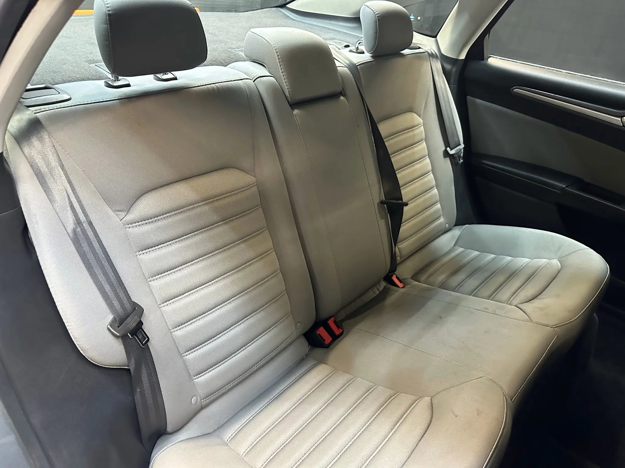 Used 2014 Ford Fusion S image 24