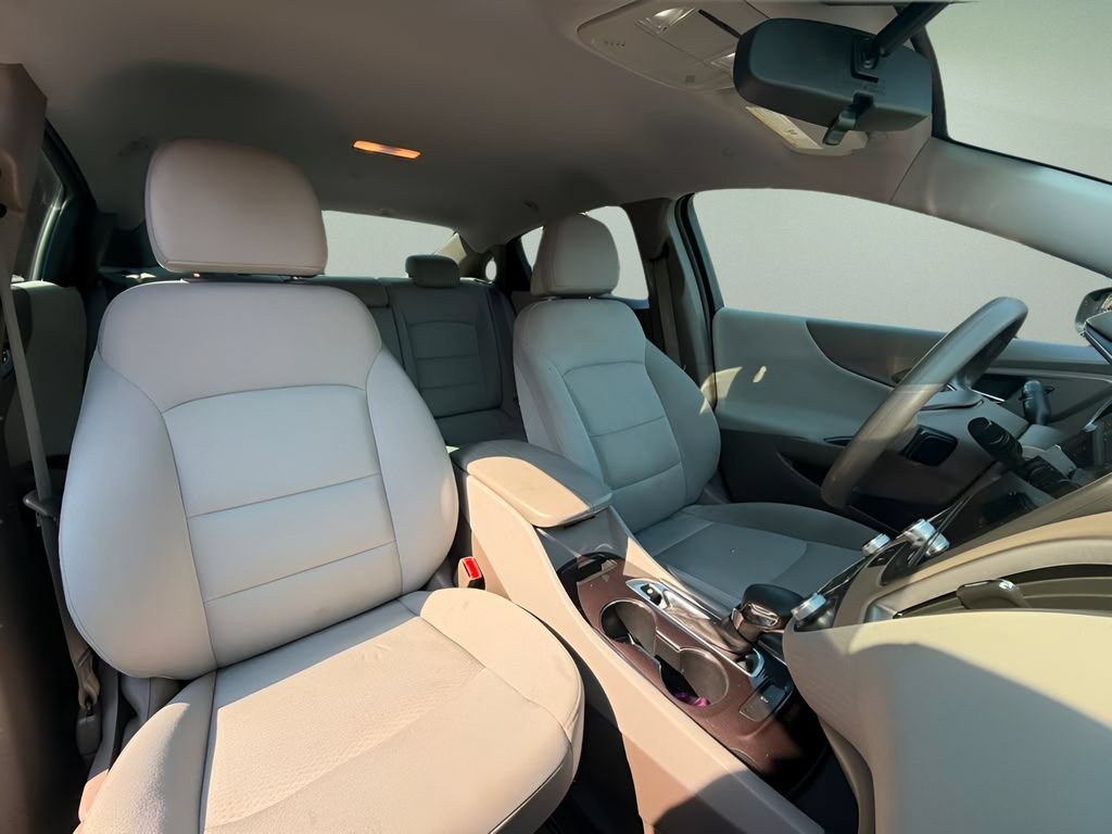 Used 2022 Chevrolet Malibu LT FWD image 10