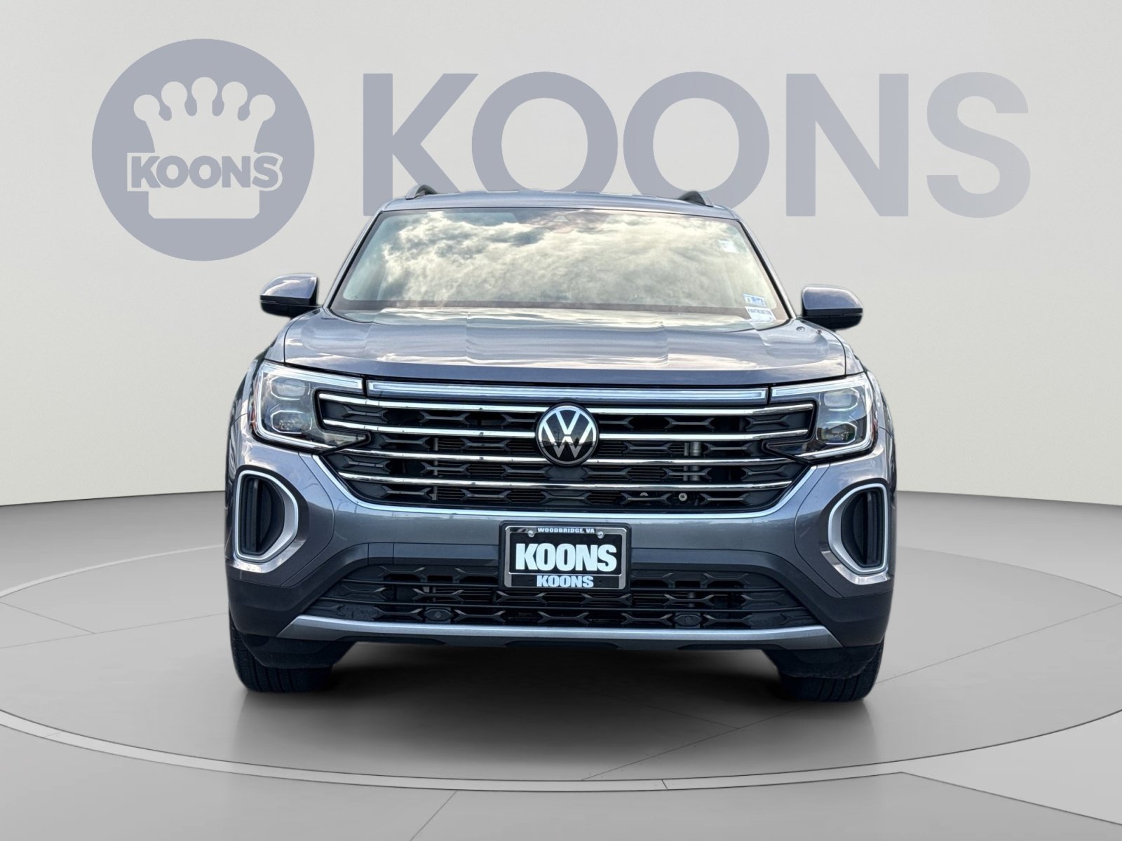 Used 2024 Volkswagen Atlas SE AWD/4WD image 11