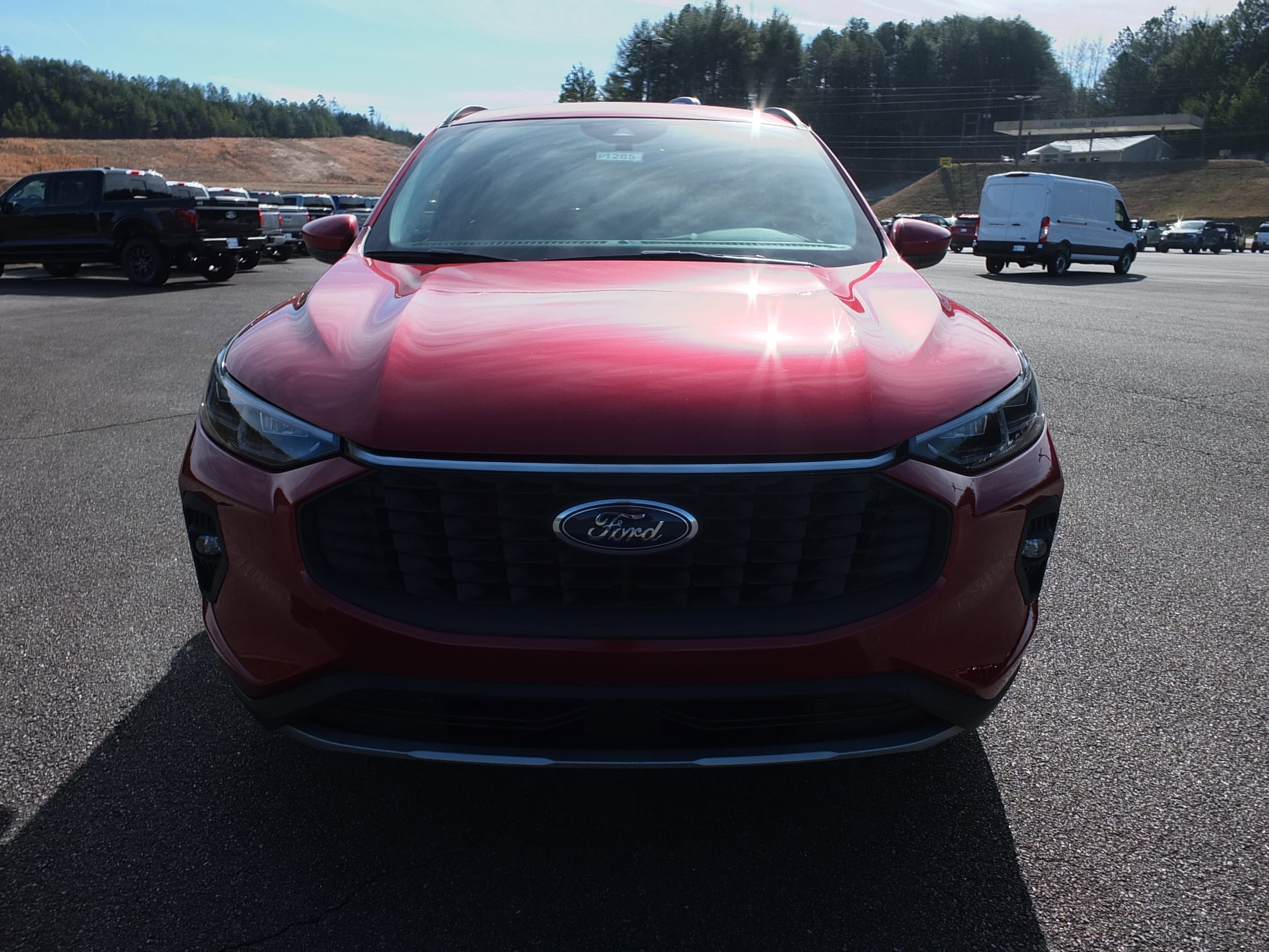Used 2025 Ford Escape Platinum image 8