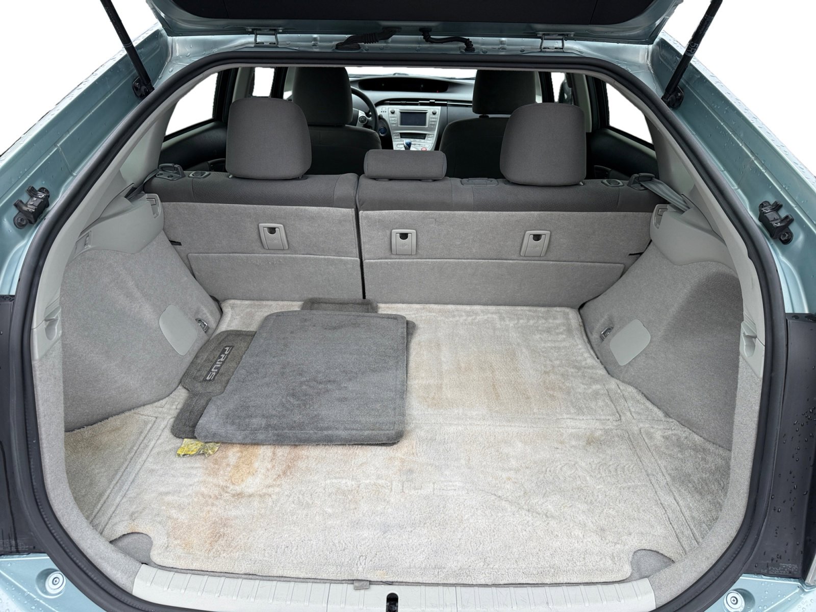 Used 2015 Toyota Prius Two image 17