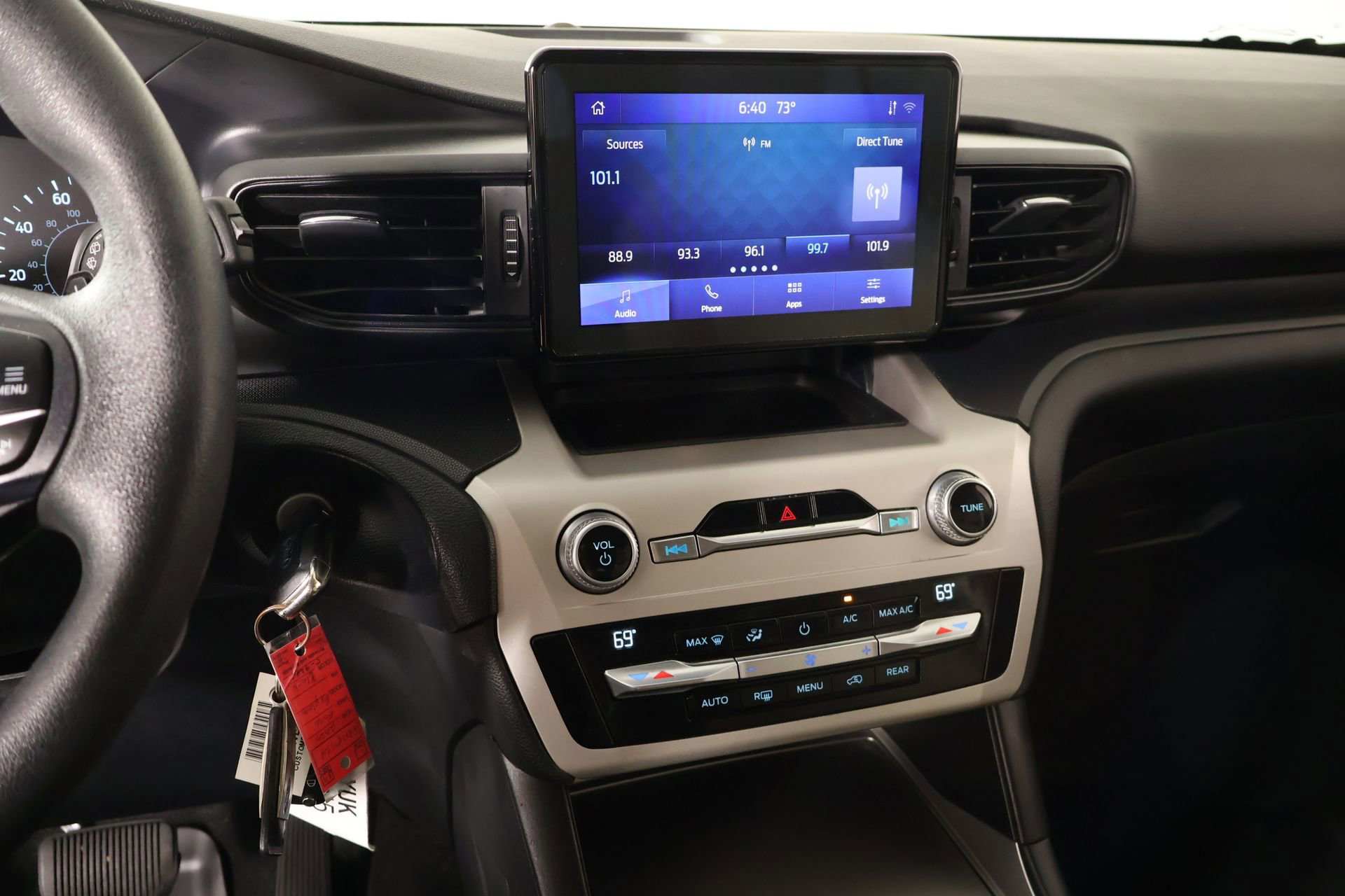 Used 2020 Ford Explorer 4WD image 5