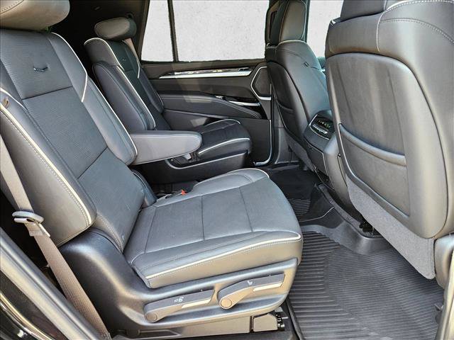 Used 2025 Cadillac Escalade Sport w/ Touring Package AWD/4WD image 22